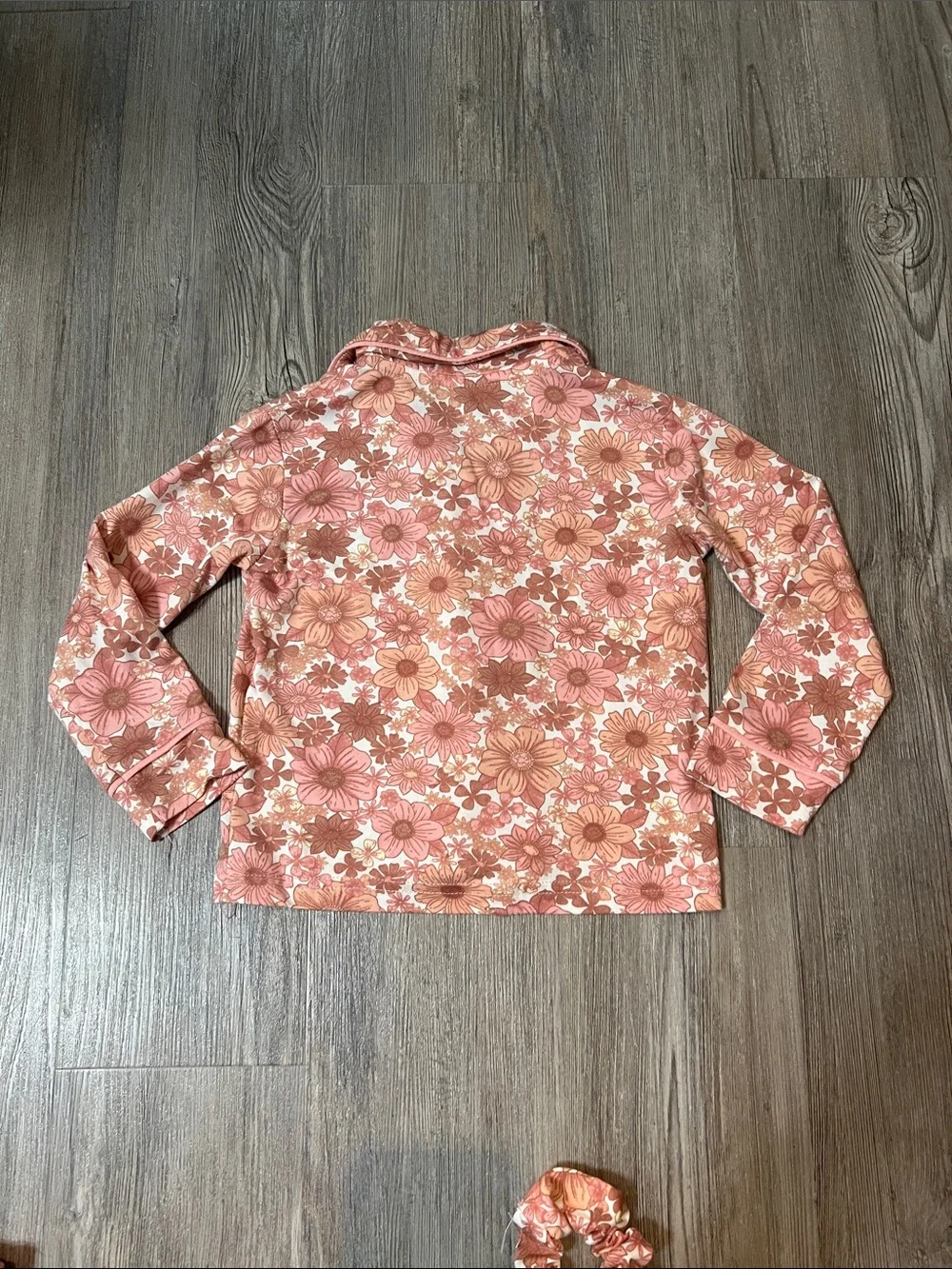 Girls' Floral Pink Button-Front Pajama Set with Scrunchie- Size 2T
